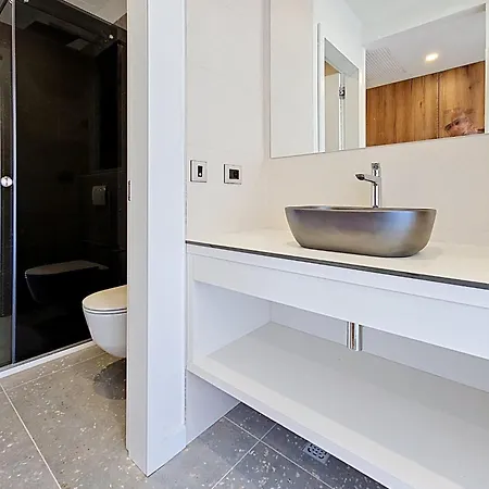 Aloa Iv By Interhome
