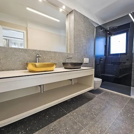 Aloa Iv By Interhome וילה *